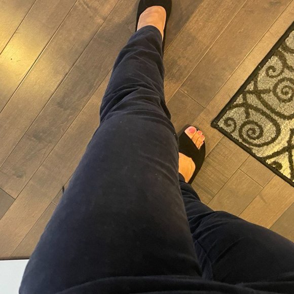 Straight Velvet Pants for Women - Picture 2 of 9